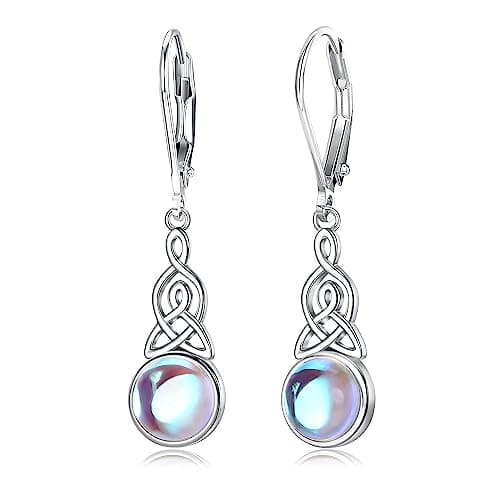 Adramata Boucles d'Oreilles en Argent Sterling 925 pour Femme Recycled Claim standard
Adramata Pierre de Lune Boucle d'O — Noeud Celtique